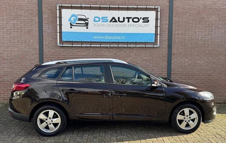 Occasion Renault Mégane III Expression 116 PK (85 kW) 2013 Stationwagen