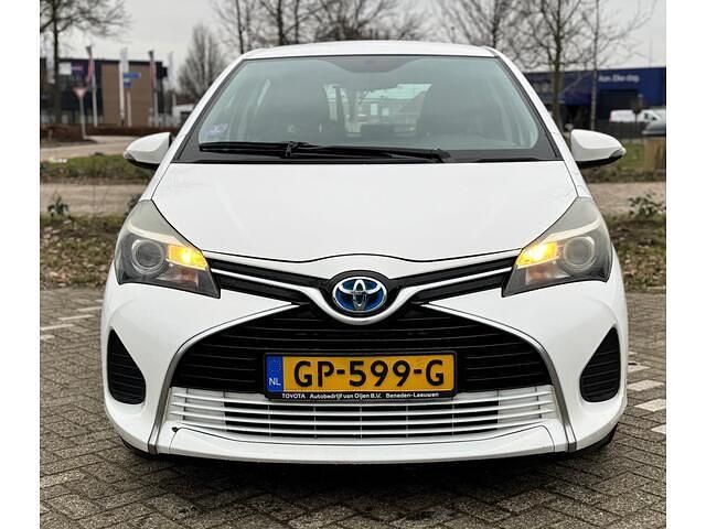 Occasion Toyota Yaris 75 PK (55 kW) 2015 Wit Hatchback