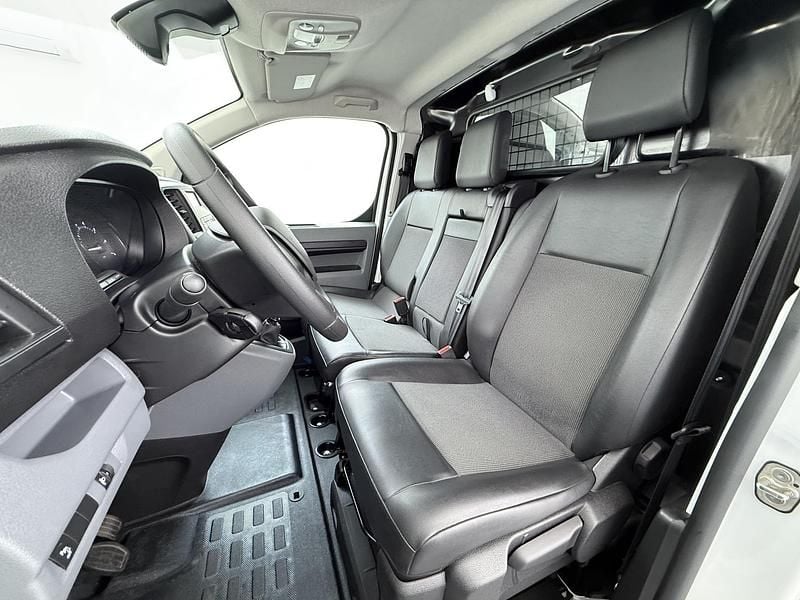 Occasion Citroën Jumpy 144 PK (105 kW) 2022 Wit MPV