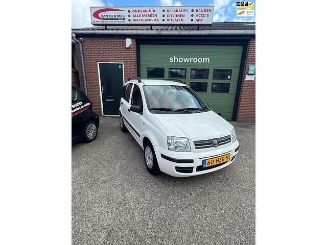 Wit Occasion 2009 Fiat Panda Hatchback | € 2.950 (Eerlijke prijs) - Afbeelding 1/4
