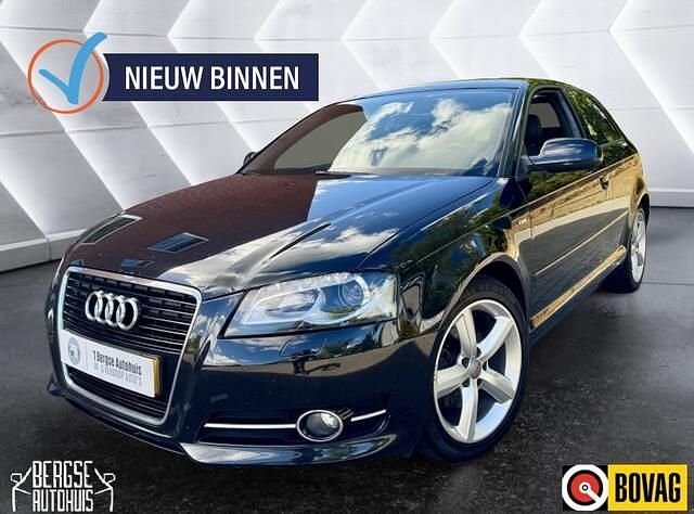 Zwart Gebruikt 2011 Audi A3 S-Line Hatchback | € 5.990 (Iets duurder) - Afbeelding 1/4