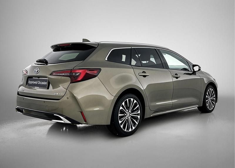 Occasion Toyota Corolla Hybrid 2024 Groen Stationwagen