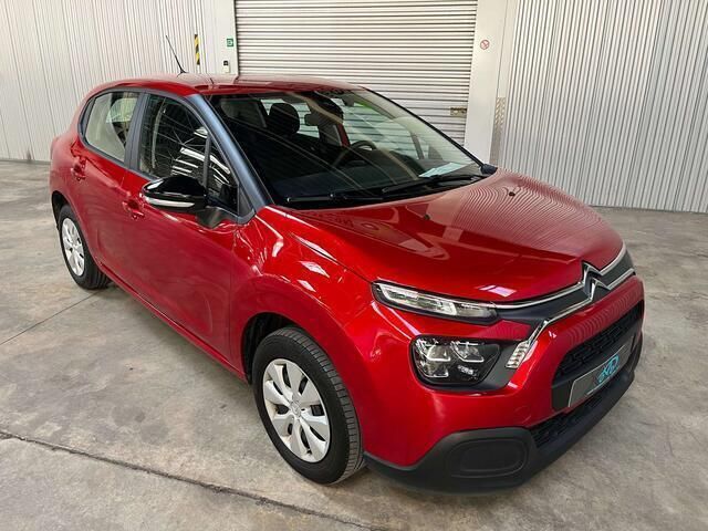 Occasion Citroën C3 PureTech 2022 Rood Hatchback