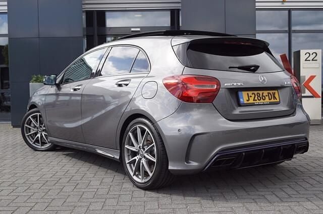Occasion Mercedes A45 AMG AMG 381 PK (280 kW) 2016 Grijs Hatchback