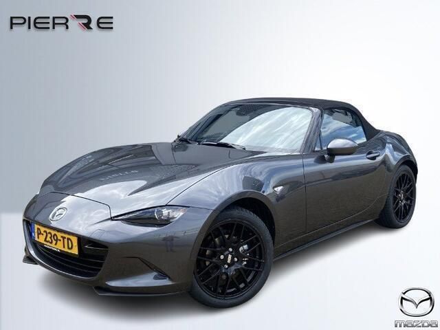 Grijs Gebruikt 2022 Mazda MX5 Luxury Cabriolet | € 44.995 - Afbeelding 1/4