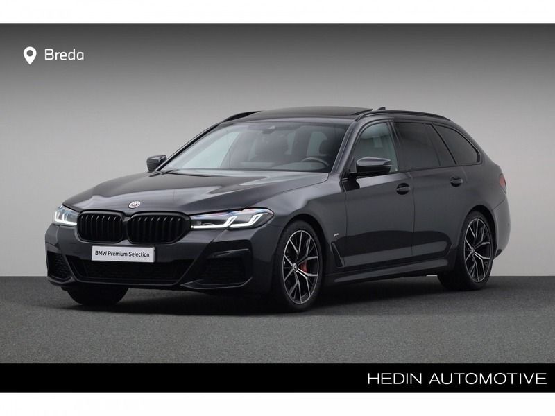 Sophistograu brillianteffect metallic (grijs metallic) Gebruikt 2022 BMW 520 Comfort Edition Stationwagen | € 40.880 (Duur) - Afbeelding 1/4
