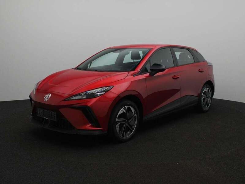 Rood Nieuw 2024 MG MG4 EV Hatchback | € 28.100 (Super prijs) - Afbeelding 1/3