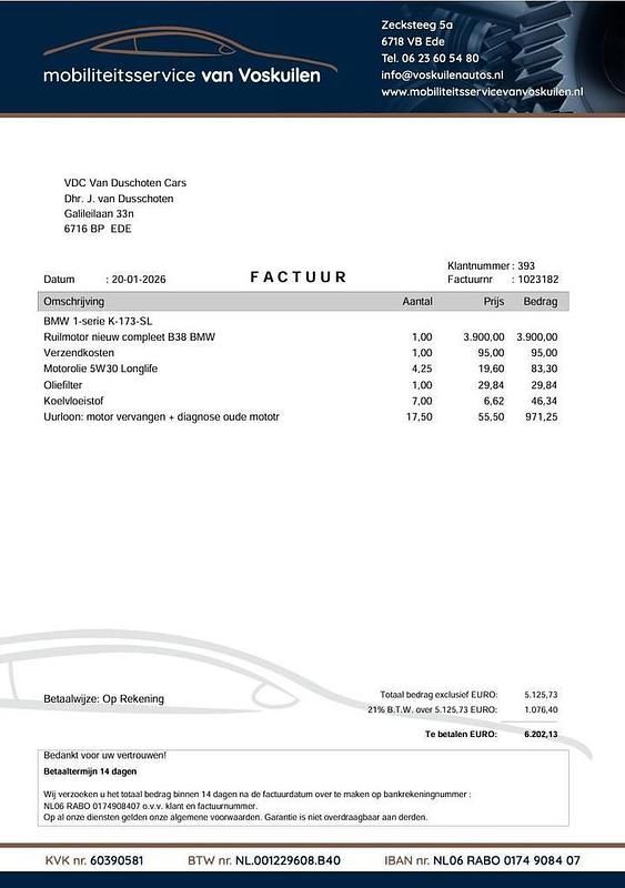 Occasion BMW 118 Executive 136 PK (100 kW) 2017 Oranje Hatchback