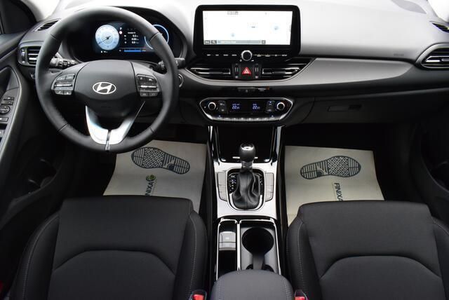 Nieuw Hyundai i30 101 PK (74 kW) 2025 Grijs Hatchback