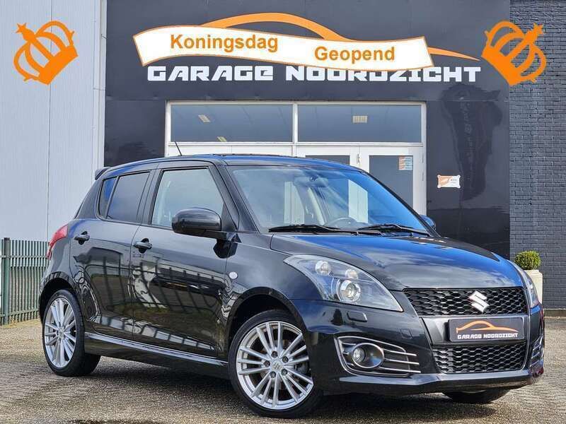 Zwart, metallic lak Gebruikt 2017 Suzuki Swift Sport Hatchback | € 12.995 (Eerlijke prijs) - Afbeelding 1/4