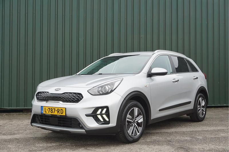 Occasion Kia Niro 2021 Zilver SUV