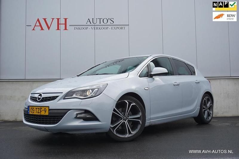 Hatchback Gebruikt 2012 Opel Astra Sport Hatchback | € 5.750 (Duur) - Afbeelding 1/4