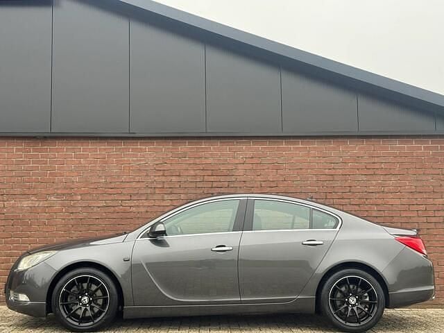 Occasion Opel Insignia Cosmo 260 PK (191 kW) 2010 Grijs Sedan