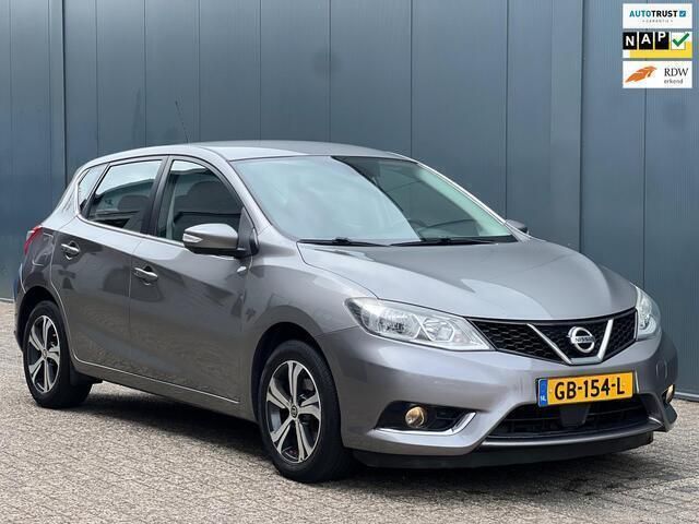 Grijs Gebruikt 2015 Nissan Pulsar 360º Hatchback | € 10.950 (Eerlijke prijs) - Afbeelding 1/4