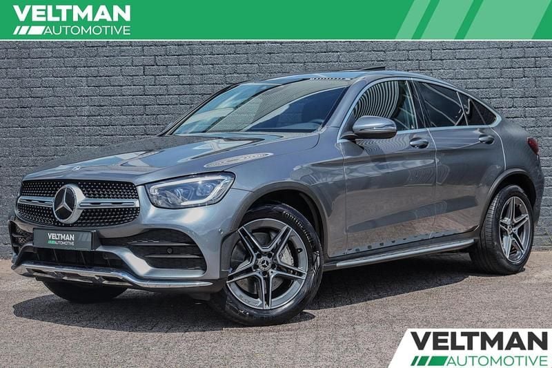 Grijs Gebruikt 2020 Mercedes 200 AMG line Coupé | € 44.495 (Eerlijke prijs) - Afbeelding 1/4