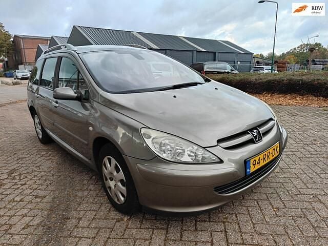 Grijs Gebruikt 2005 Peugeot 307 Premium Stationwagen | € 1.150 (Goede deal) - Afbeelding 1/4