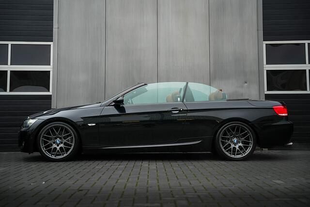 Occasion BMW 325 Cabriolet Executive 218 PK (160 kW) 2007 Zwart Cabriolet