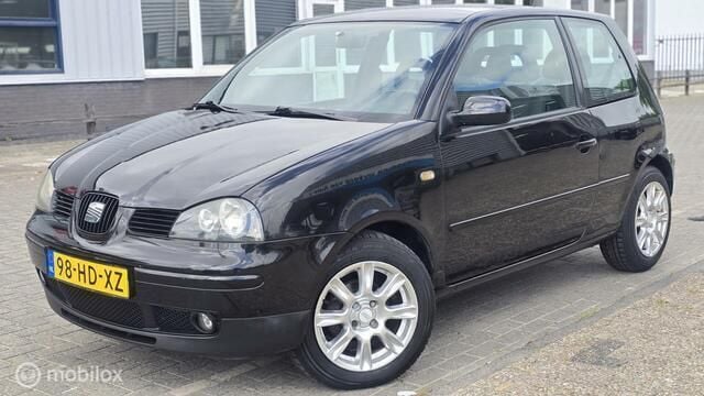 Zwart Gebruikt 2001 Seat Arosa Hatchback | € 1.499 (Eerlijke prijs) - Afbeelding 1/4