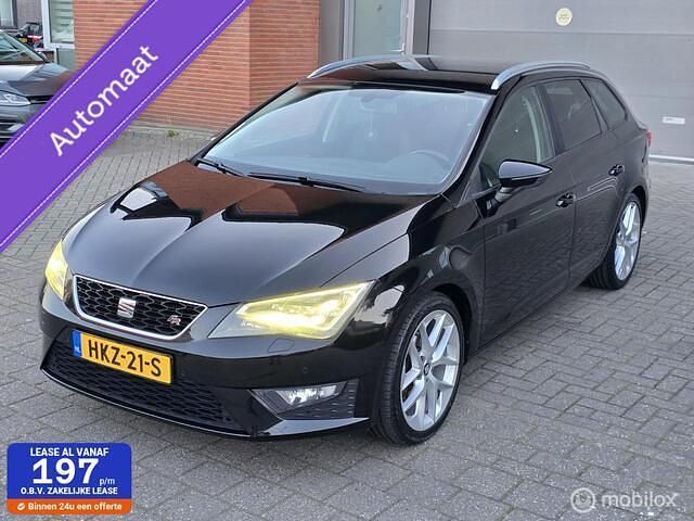 Zwart Gebruikt 2015 Seat Leon ST Stationwagen | € 11.995 (Goede deal) - Afbeelding 1/4