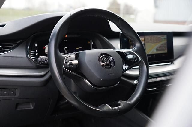 Occasion Skoda Octavia Business Line 150 PK (110 kW) 2021 Wit Stationwagen