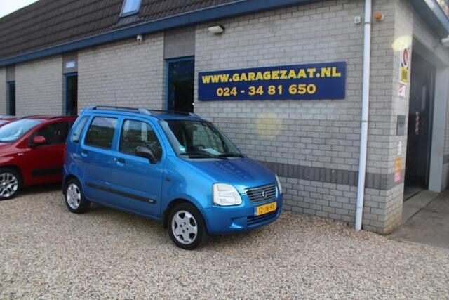 Blauw Gebruikt 2002 Suzuki Wagon R Hatchback | € 2.490 (Eerlijke prijs) - Afbeelding 1/4