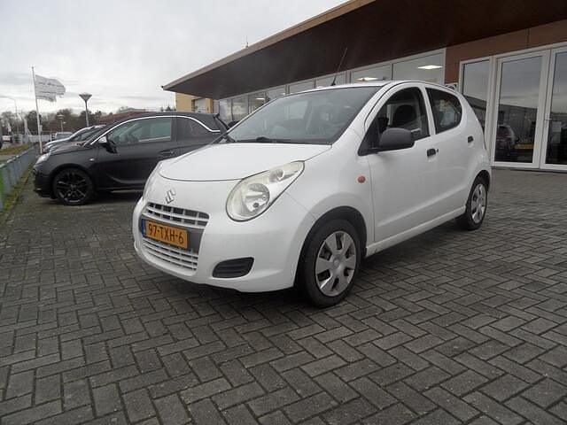 Wit Gebruikt 2012 Suzuki Alto Comfort+ Hatchback | € 3.250 (Eerlijke prijs) - Afbeelding 1/4
