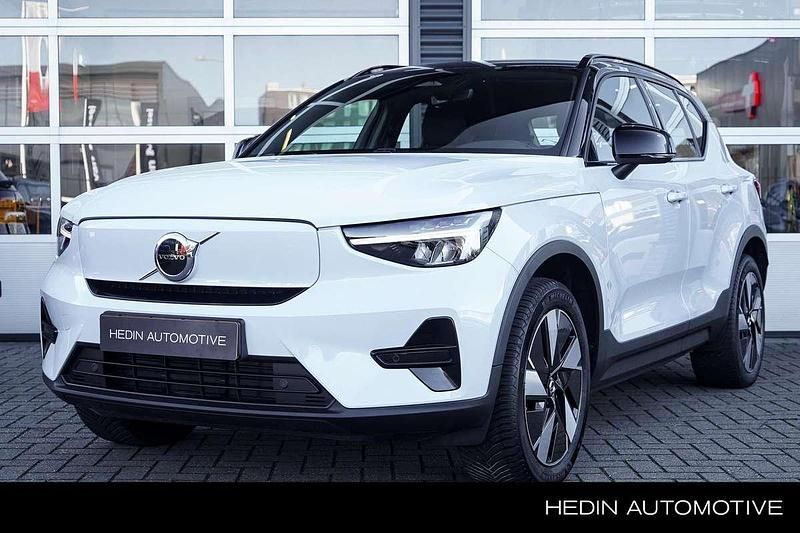 Blauw Gebruikt 2024 Volvo XC40 Plus SUV | € 46.995 (Iets duurder) - Afbeelding 1/4
