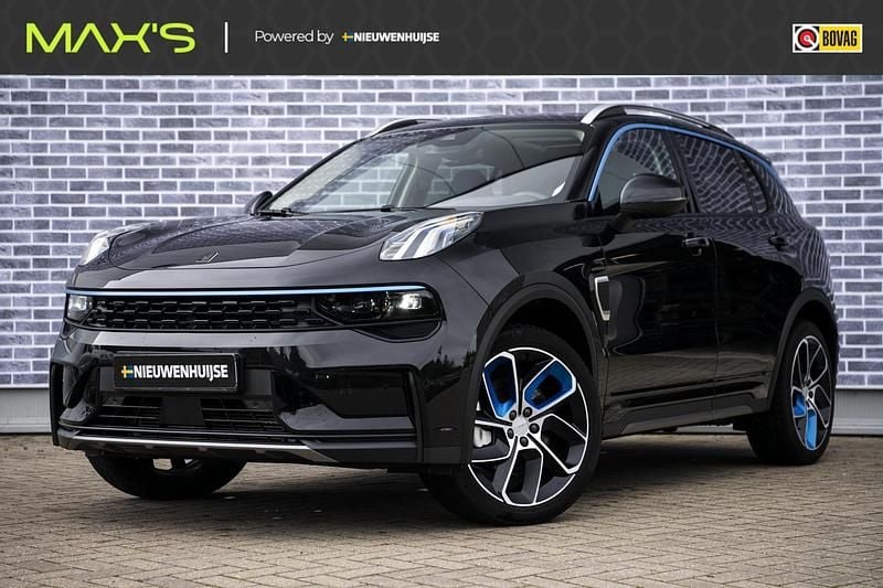 Zwart Gebruikt 2023 Lynk & Co 01 SUV | € 28.894 (Eerlijke prijs) - Afbeelding 1/2