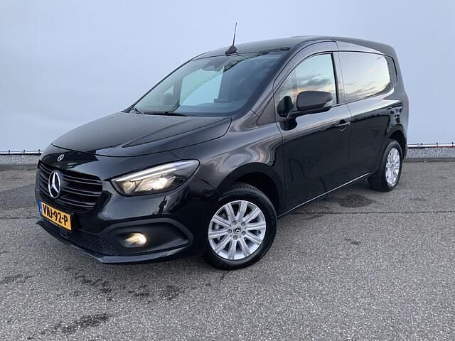 Occasion Mercedes Citan 110 97 PK (71 kW) 2021 Zwart Van