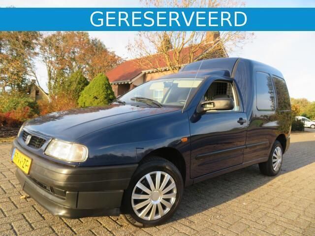 Blauw Gebruikt 2001 Seat Inca Van | € 2.995 - Afbeelding 1/4