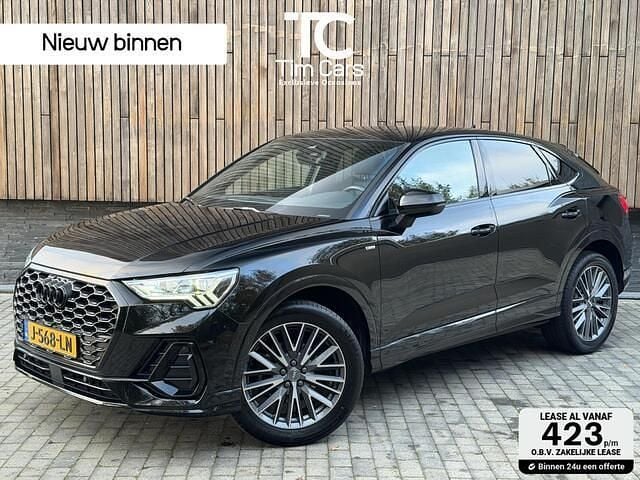 Zwart Gebruikt 2020 Audi Q3 S-Line SUV | € 29.950 (Iets duurder) - Afbeelding 1/4