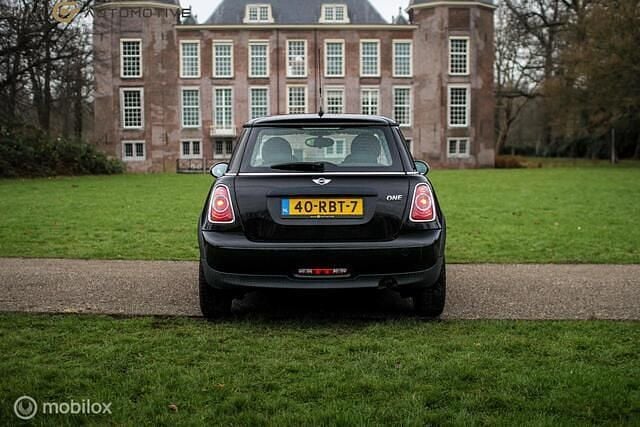 Occasion Mini ONE Business 75 PK (55 kW) 2011 Zwart Hatchback