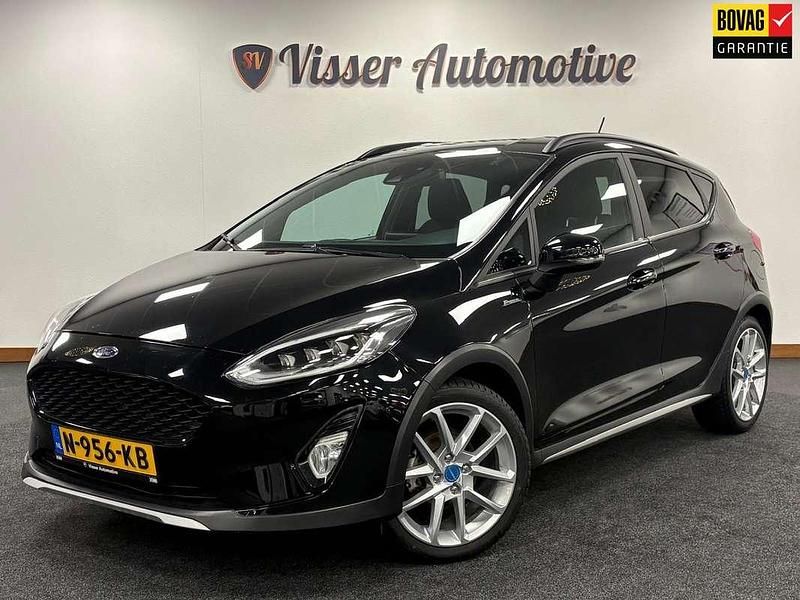 Zwart Occasion 2018 Ford Fiesta Active Hatchback | € 10.750 (Super prijs) - Afbeelding 1/4