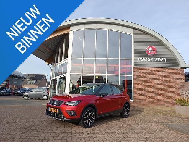 Rood Occasion 2019 Seat Arona FR SUV | € 18.950 (Eerlijke prijs) - Afbeelding 1/4