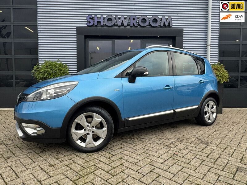 Blauw Gebruikt 2013 Renault Scénic III Bose Edition MPV | € 9.945 (Eerlijke prijs) - Afbeelding 1/4
