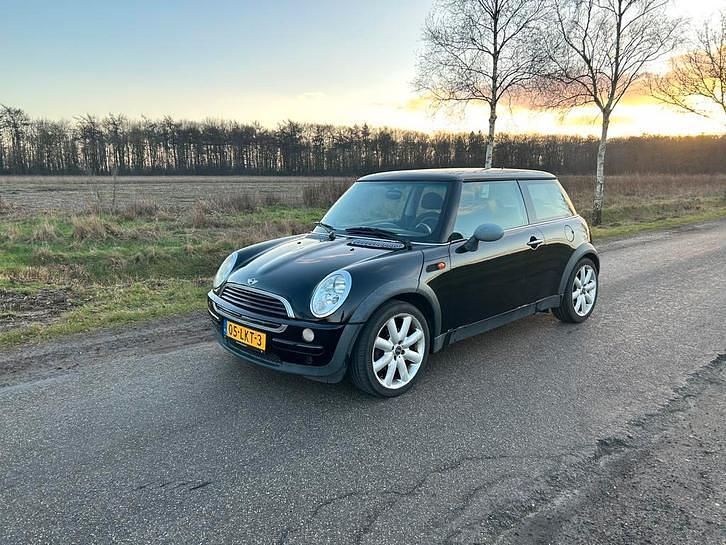 Gebruikt 2001 Mini ONE Hatchback | € 1.150 (Duur) - Afbeelding 1/4