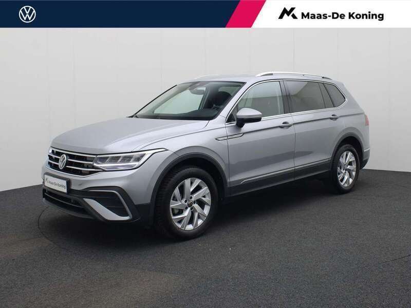 Zilver Gebruikt 2024 VW Tiguan Allspace Life SUV | € 41.940 (Goede deal) - Afbeelding 1/4