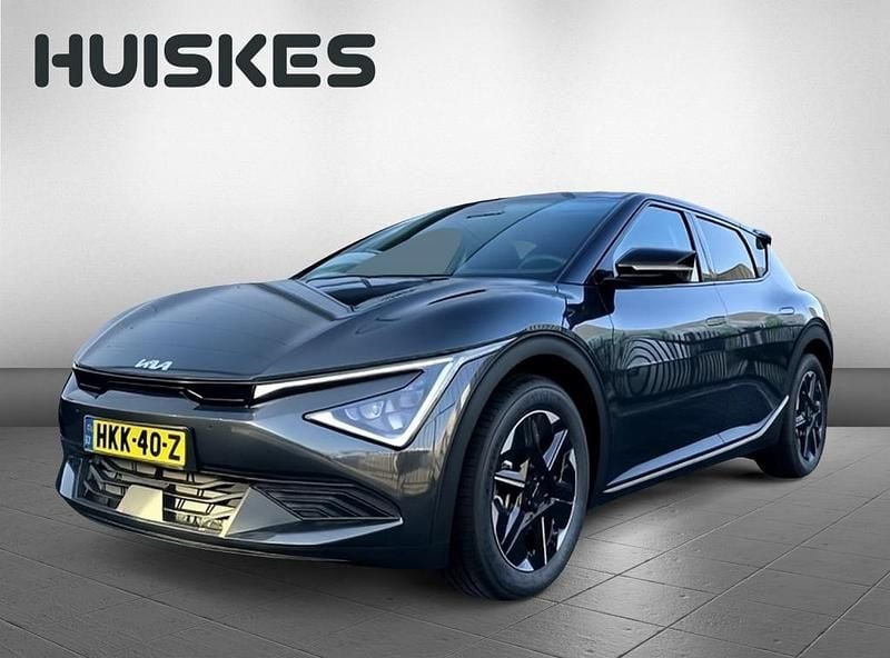 Grijs Gebruikt 2025 Kia EV6 Light SUV | € 39.950 (Iets duurder) - Afbeelding 1/4