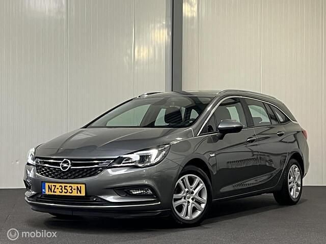 Occasion Opel Astra 110 PK (80 kW) 2017 Grijs (metallic) Stationwagen