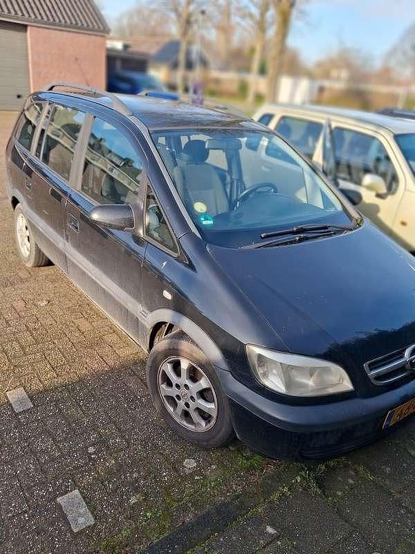 Occasion Opel Zafira Comfort 101 PK (74 kW) 2003 Zwart MPV