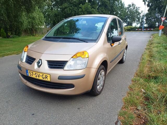 Occasion Renault Modus 98 PK (72 kW) 2006 Beige, metallic lak MPV