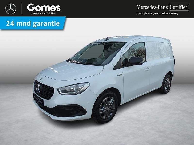 Wit Occasion 2024 Mercedes eCitan Van | € 38.131 - Afbeelding 1/4