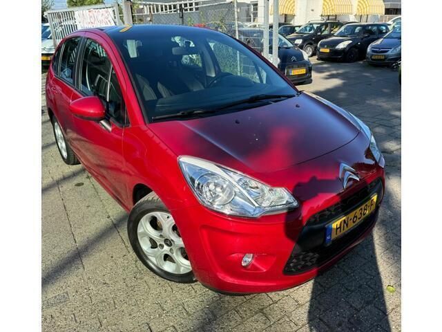 Rood Gebruikt 2010 Citroën C3 Dynamique Hatchback | € 4.450 (Duur) - Afbeelding 1/4