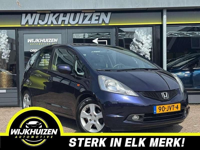 Paars Gebruikt 2009 Honda Jazz Trend Hatchback | € 2.950 (Goede deal) - Afbeelding 1/4