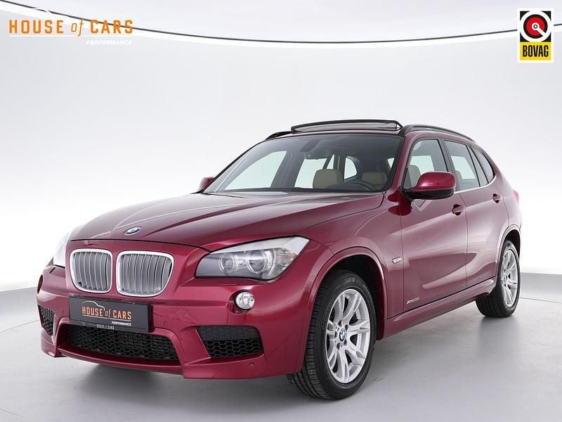 Rood Gebruikt 2012 BMW X1 Comfort Edition SUV | € 13.290 (Super prijs) - Afbeelding 1/4