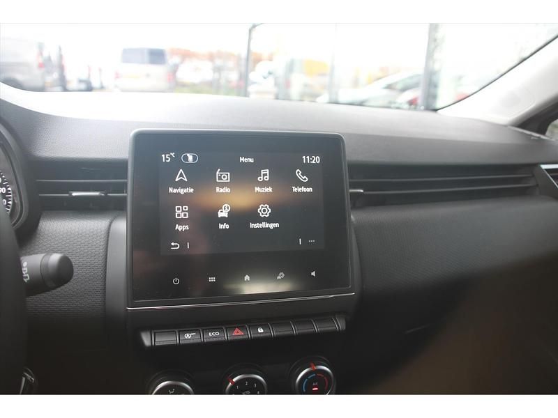 Occasion Renault Clio V Equilibre 91 PK (66 kW) 2022 Gris highland (grijs metallic) Hatchback