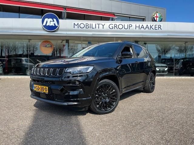 Zwart Gebruikt 2022 Jeep Compass SUV | € 33.900 (Duur) - Afbeelding 1/4
