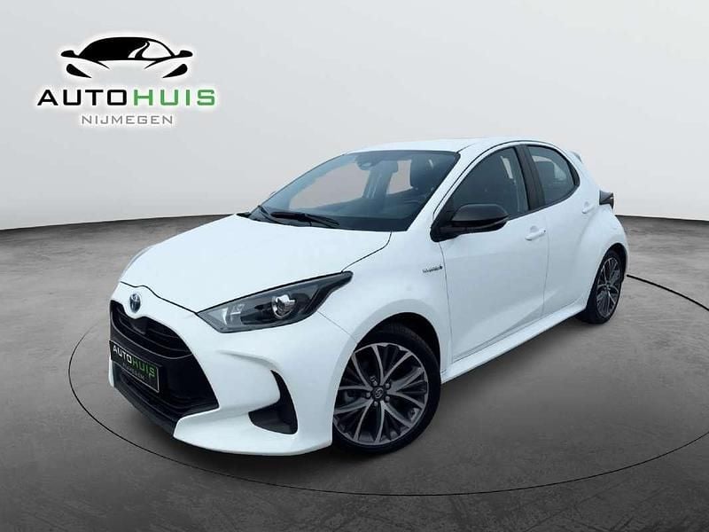 Occasion Toyota Yaris Hybrid Comfort 116 PK (85 kW) 2021 Wit Hatchback
