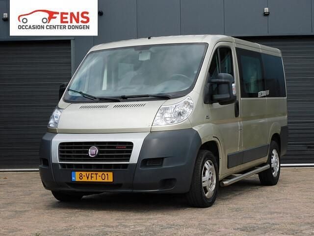 Beige Gebruikt 2010 Fiat Ducato Van | € 11.440 (Duur) - Afbeelding 1/4