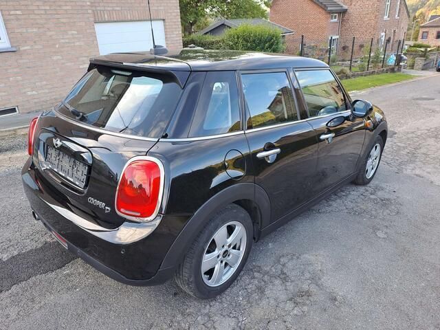 Occasion Mini Cooper D 116 PK (85 kW) 2018 Zwart Hatchback